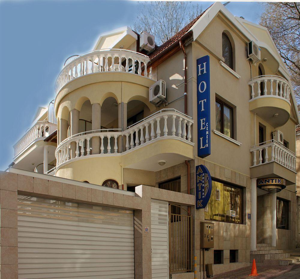 Antik Hotel 바르나 외부 사진
